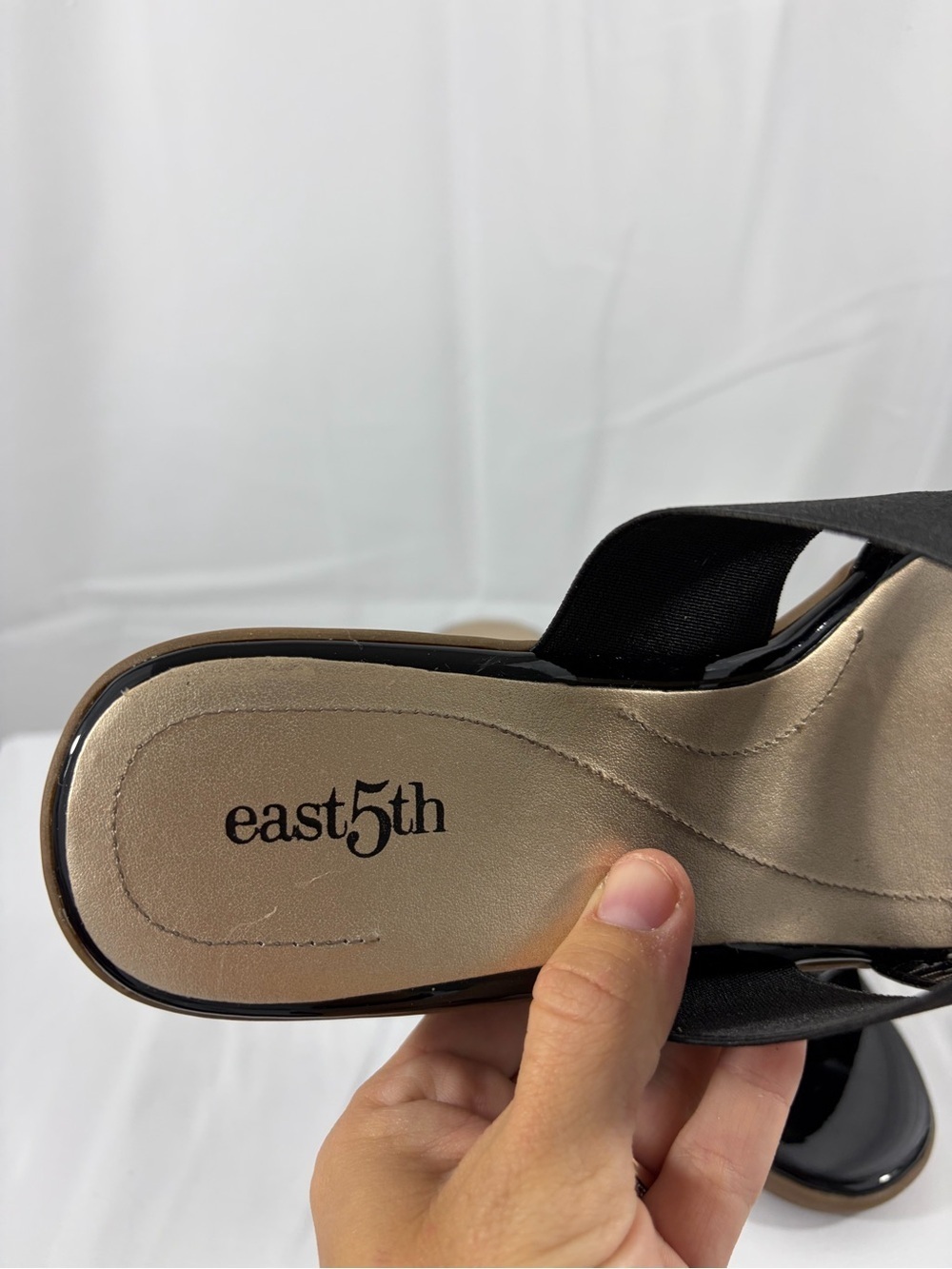 NWT East 5th Women's Size 7.5W Black Wedge Slide Sandals - Picture 2 of 7